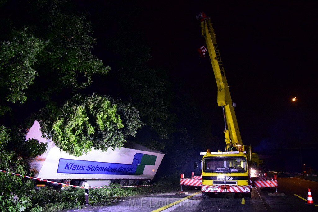 Schwerer VU A 3 Rich Oberhausen Hoehe AK Leverkusen P110.JPG - Miklos Laubert